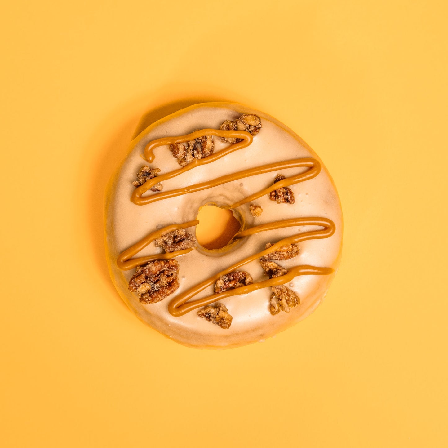 Vegan coffee, walnut and caramel